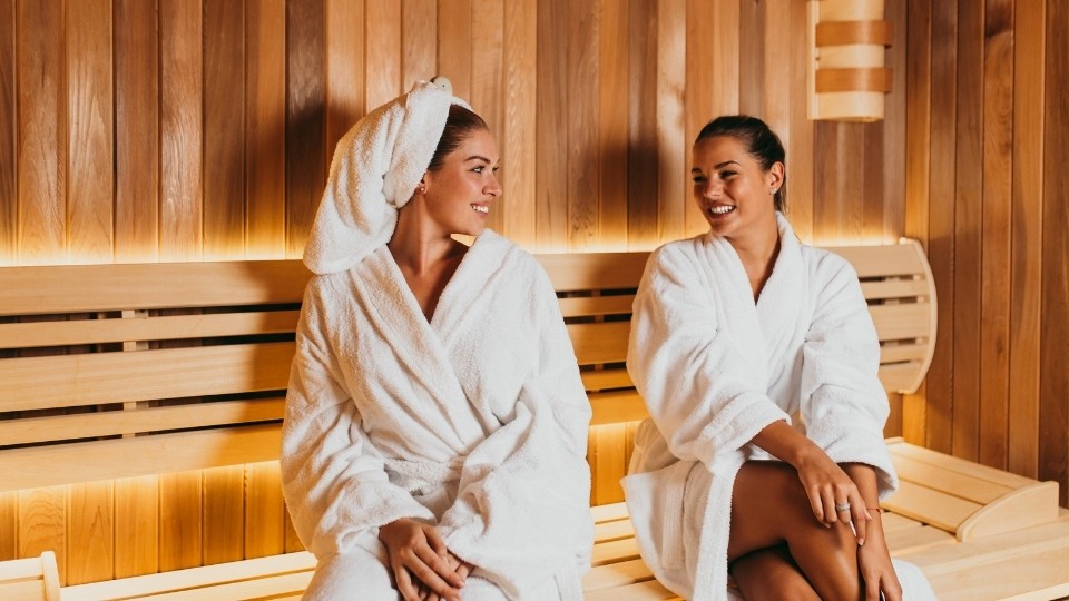 Sauna Nedir ve Nasıl Kullanılır? Sağlıklı Bir Deneyim İçin İpuçları