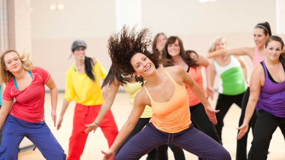 Zumba ile Kardiyo Egzersizlerini Keşfedin "Eğlenceli ve Enerjik"